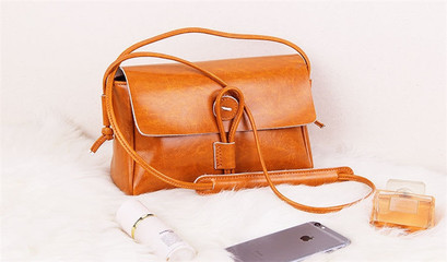 璐豐箱包加盟_璐豐箱包加盟費(fèi)多少_璐豐箱包加盟官網(wǎng)/加盟條件-全球加盟網(wǎng)